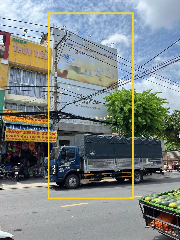 Cho thuê nhà mt nguyễn ảnh thủ, dt 8m x 20m, 1 trệt, 2 lầu, quận 12