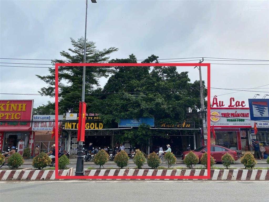 Cho thuê nhà mt quốc lộ 22b, dt 13m x 27m, tây ninh