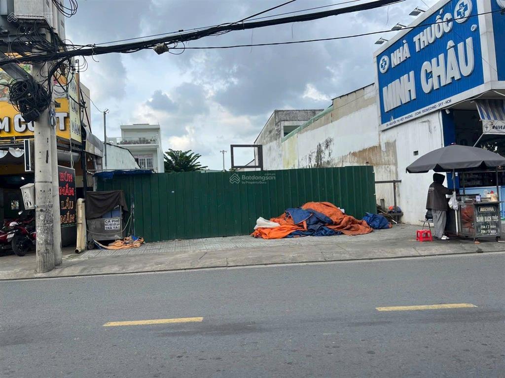Cho thuê nhà mt phan văn hớn, dt 10m x 50m, hóc môn