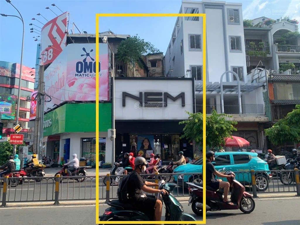 Cho thuê nhà mt cách mạng tháng 8, dt 8m x 16m, 1 trệt, 1 lầu, quận 1