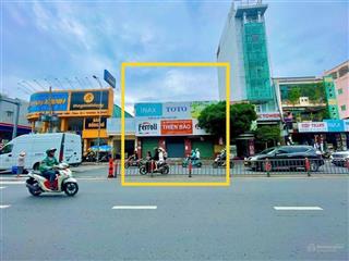 Cho thuê nhà góc 2mt bạch đằng, dt 12m x 26m, 1 trệt, 1 lầu, bình thạnh