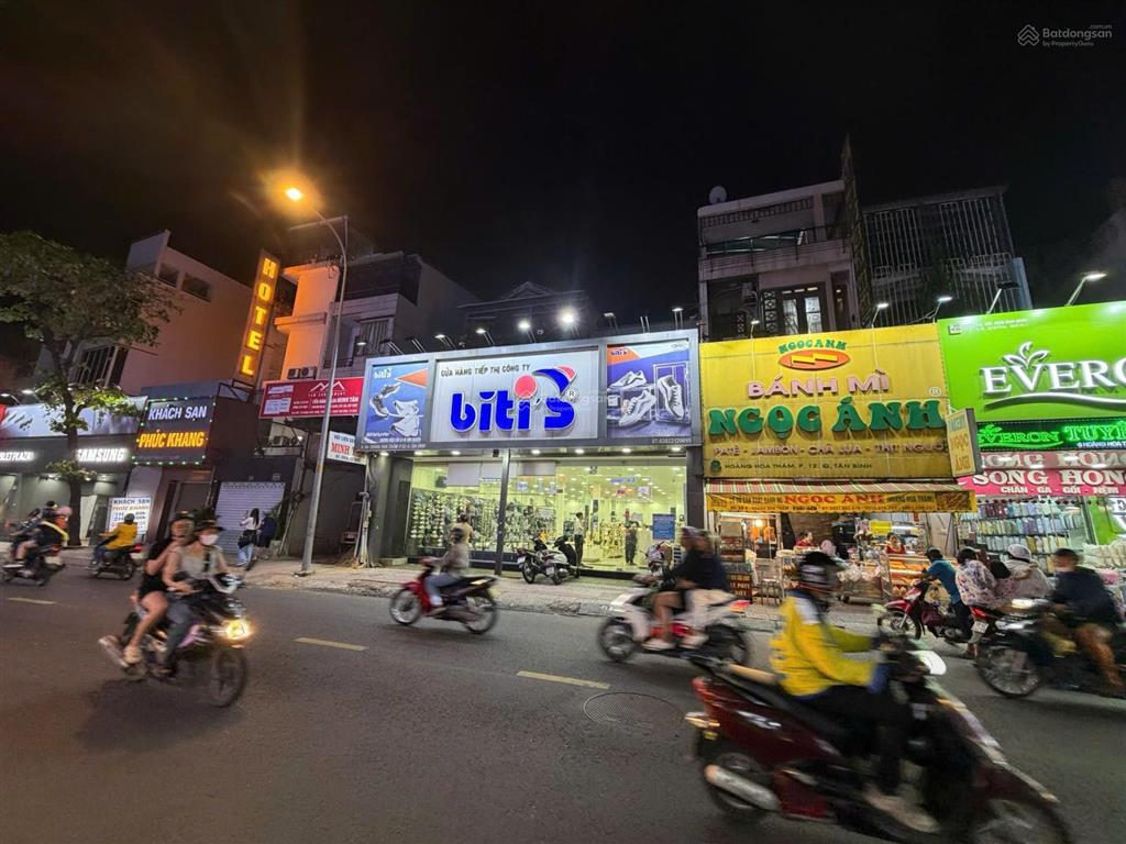 Cho thuê nhà mt hoàng hoa thám, dt 10m x 25m, tân bình