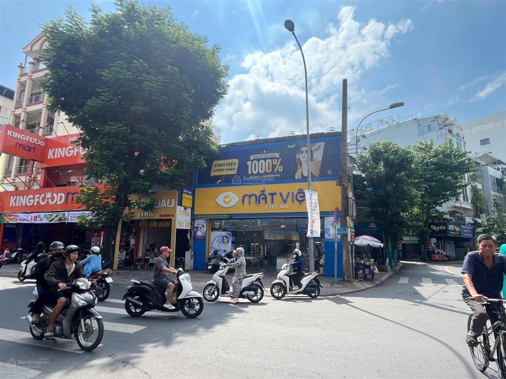 Cho thuê nhà góc 2mt hoàng hoa thám, dt 10m x 30m, 1 trệt, 1 lầu, tân bình