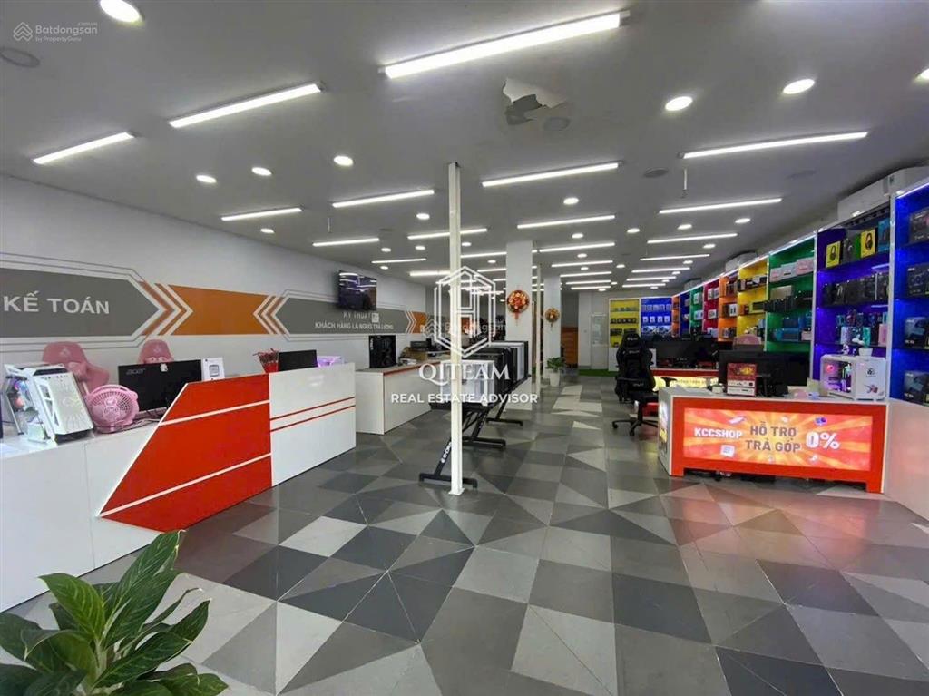 Cho thuê mt nguyễn chí thanh, dt 8m x 17m, 1 trệt, 1 lầu, quận 5