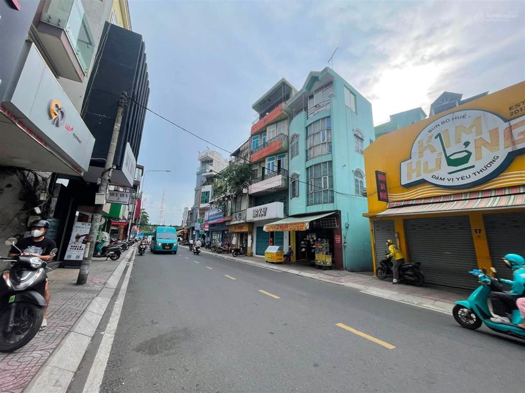 Cho thuê nhà mt rạch bùng bình, dt 12m x 8m, quận 3