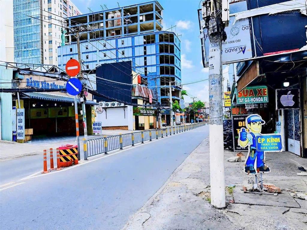 Cho thuê nhà mt ung văn khiêm, 14m x 35m, bình thạnh