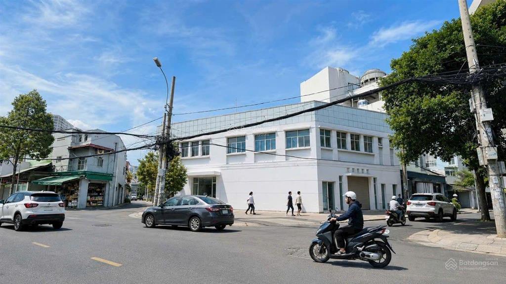 Cho thuê nhà 3mt tân hòa đông, dt 28m x 17m, quận 6