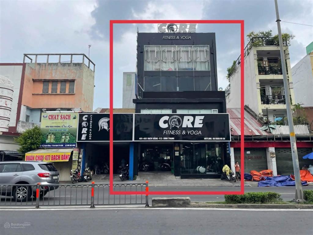 Cho thuê nhà mt bạch đằng, dt 9m x 23m, 1 trệt, 4 lầu, bình thạnh