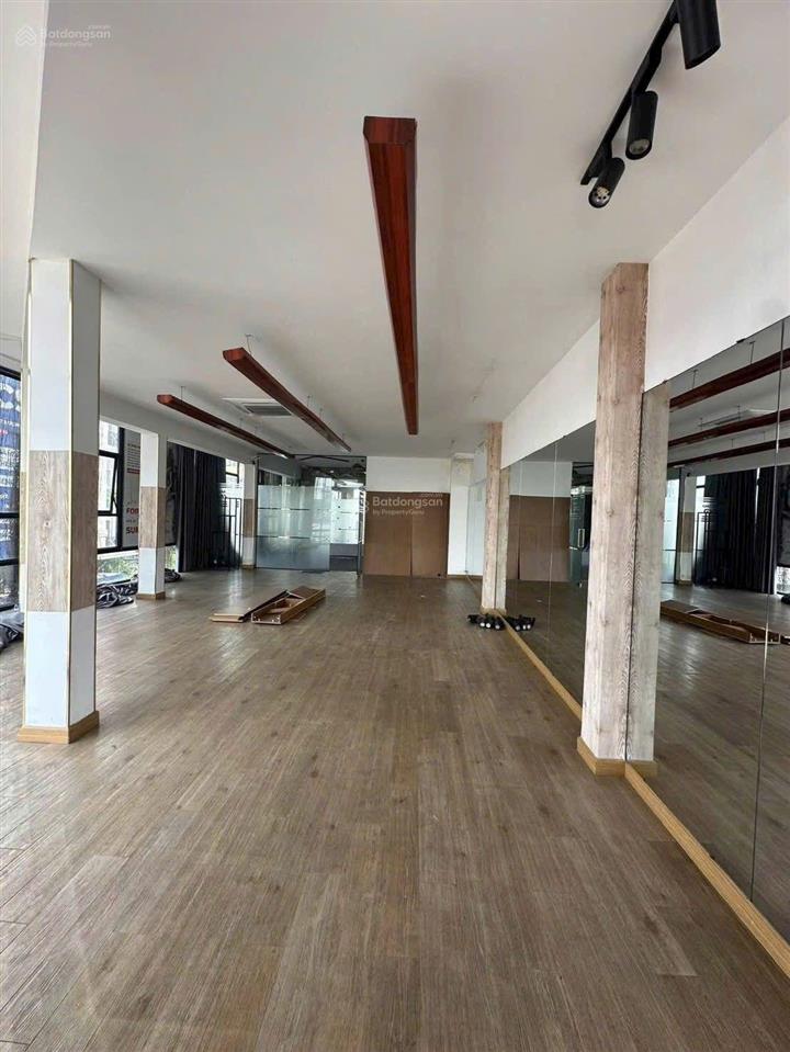 Cho thuê nhà góc 2mt trương vĩnh ký, dt 7m x 15m, 1 trệt, 3 lầu, tân phú