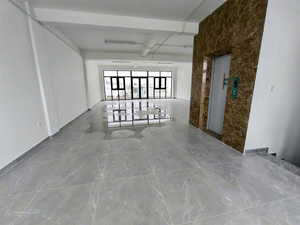 Cho thuê nhà mt gò dầu, dt 8m x 18m, 1 trệt, 5 lầu, tân phú