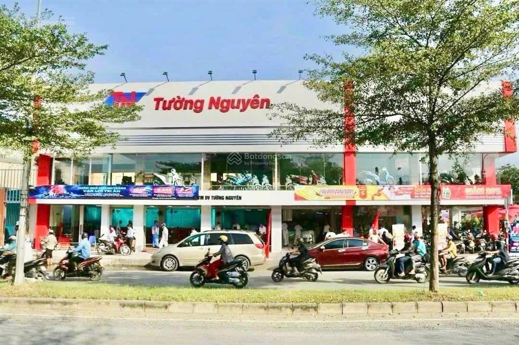 Cho thuê nhà góc 2mt nguyễn văn linh, dt 35m x 22m, 1 trệt, 1 lầu, quận 7
