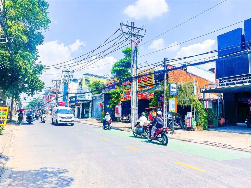 Cho thuê nhà mt phạm văn chiêu, dt 25m x 40m, gò vấp