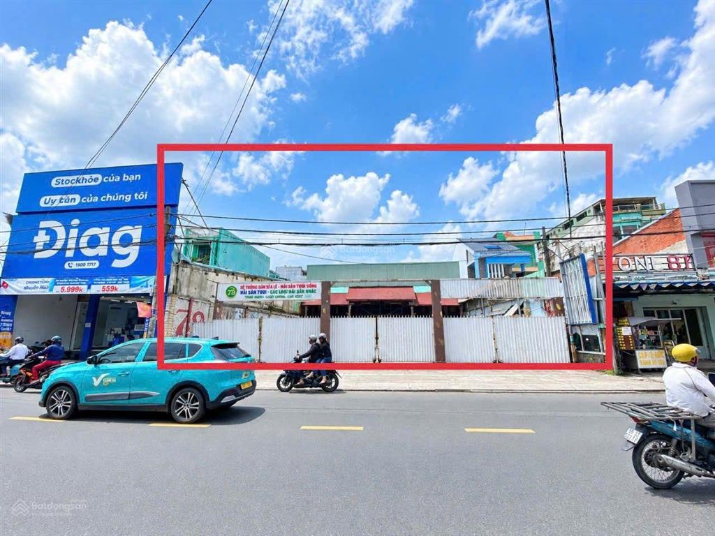 Cho thuê nhà mt nguyễn thị tú, dt 20m x 100m, bình tân