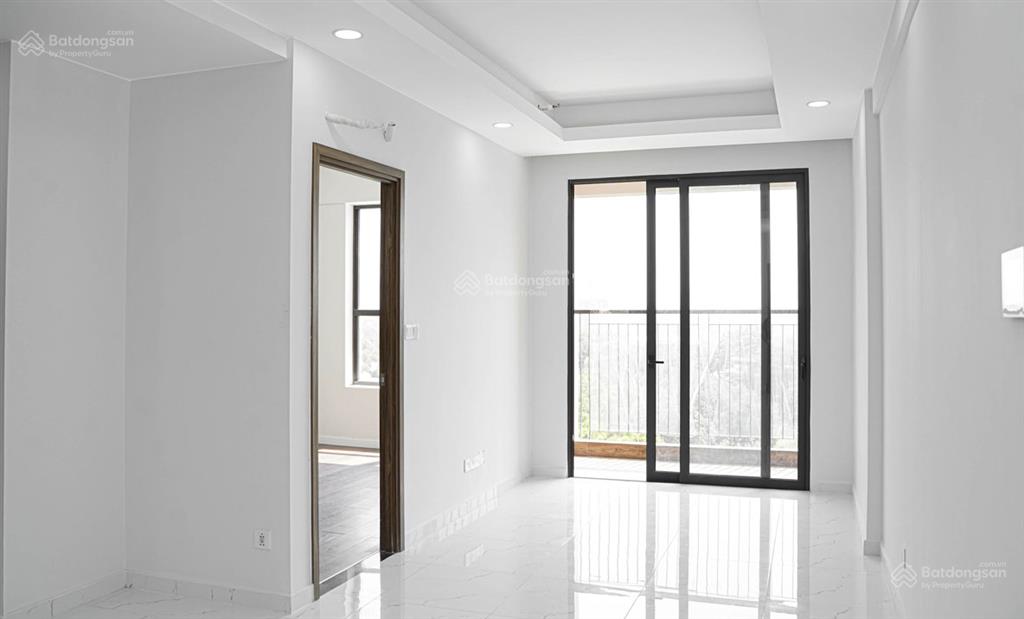 Chính chủ cần bán gấp căn hộ opal skyline đang có sẵn hợp đồng thuê 5.5 triệu/tháng