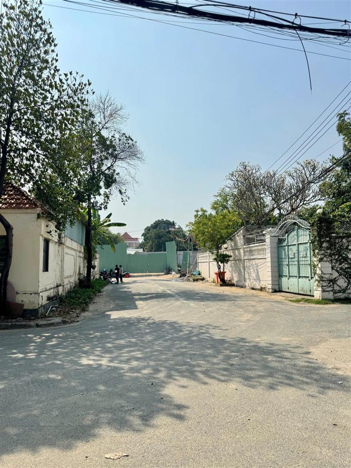 Bán đất mặt tiền giang văn minh p. an phú, quận 2 (12 x 20m)