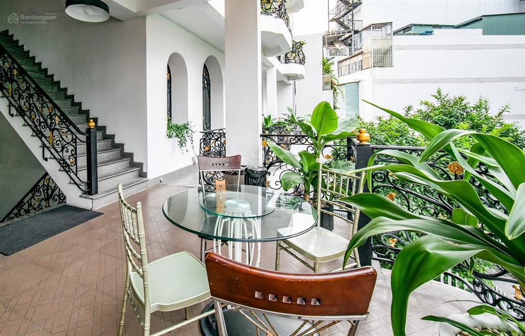 Bán nhà riêng hẻm 262 huỳnh văn bánh q.phú nhuận dt 10 x 17m, xây dạng biết thự cao cấp