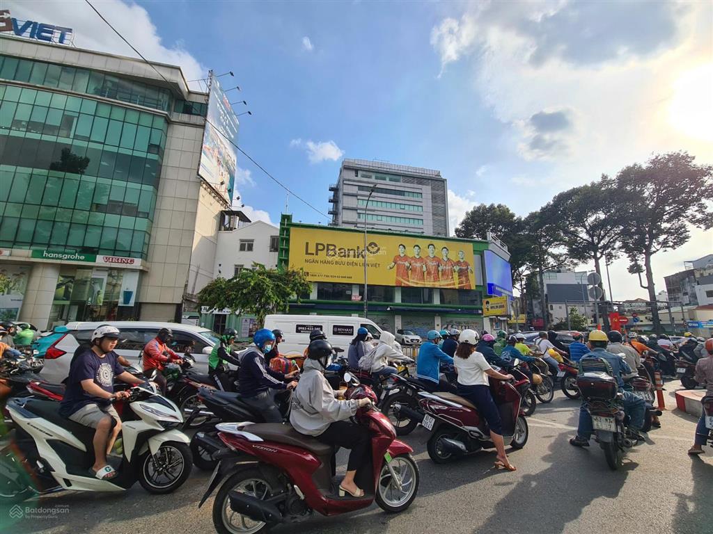 Bán nhà hẻm 6m đường ông ích khiêm p.5 q.11 dt 5,3 x 26m nở hậu đẹp