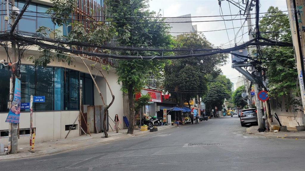 Bán nhà hxh nguyễn tri phương p. an đông q. 5 dt 4.5 x 15 giá tốt
