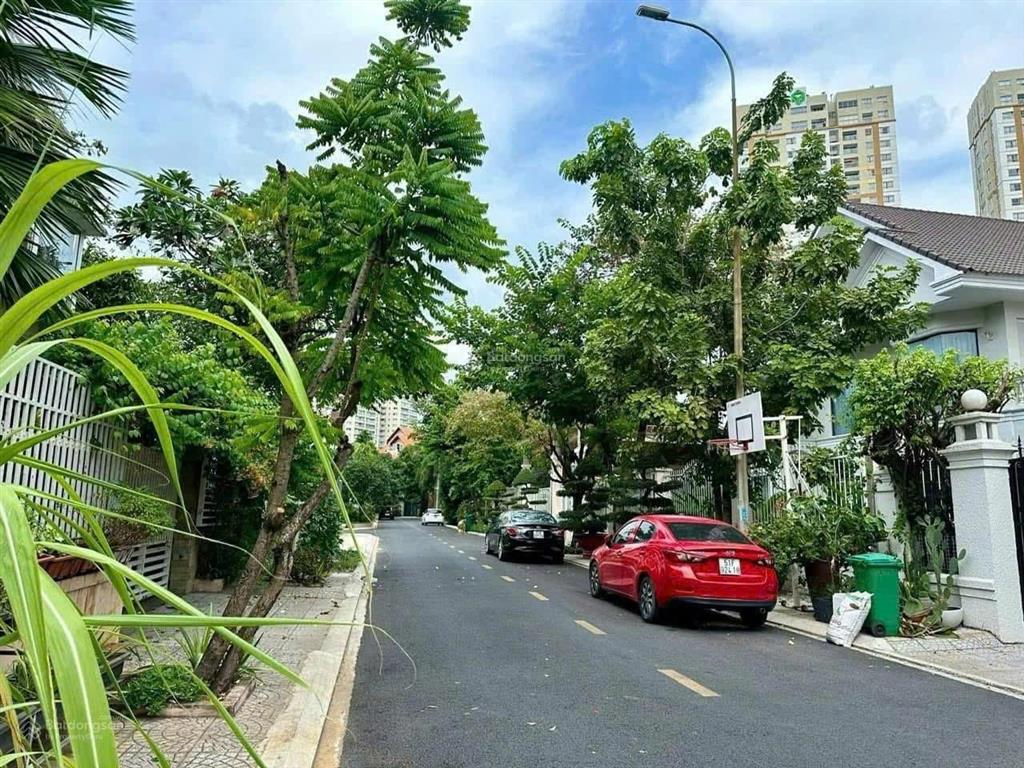 Khu biệt thự lan anh p. thủ thiêm q.2 dt 15 x 26m, trệt 2 lầu áp mái
