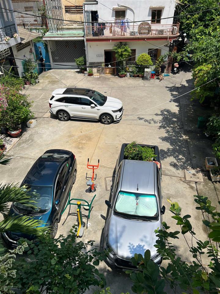 Bán nhà hẻm 6m trần phú p. chợ quán dt 8 x 18m, 5 lầu chdv