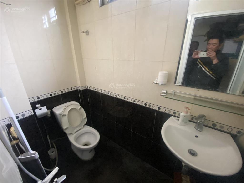 Chính chủ cho thuê nhà 3,5tx30m2 mặt phố hồng hà, chương dương, hoàn kiếm, 14 triệu