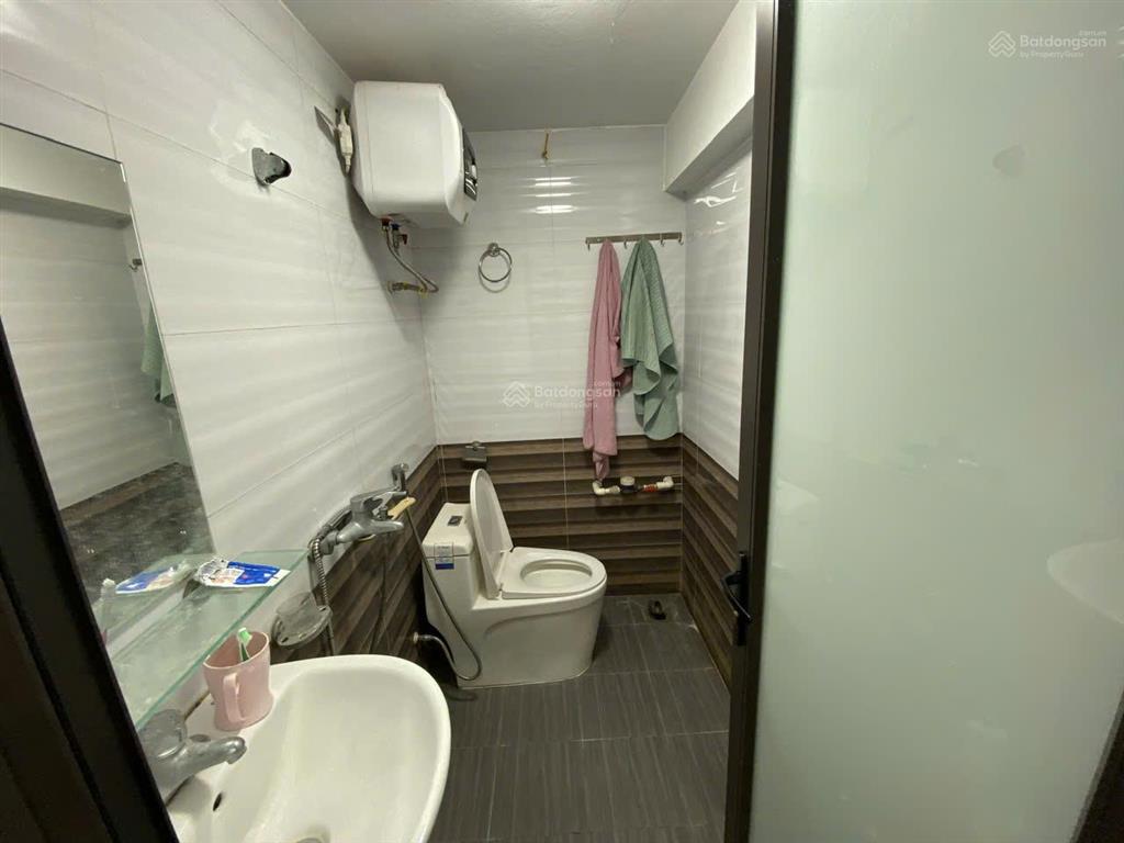 Cho thuê căn hộ ccmn 40m2 tại 98 bùi quốc khái tây nam linh đàm ô tô đỗ cửa