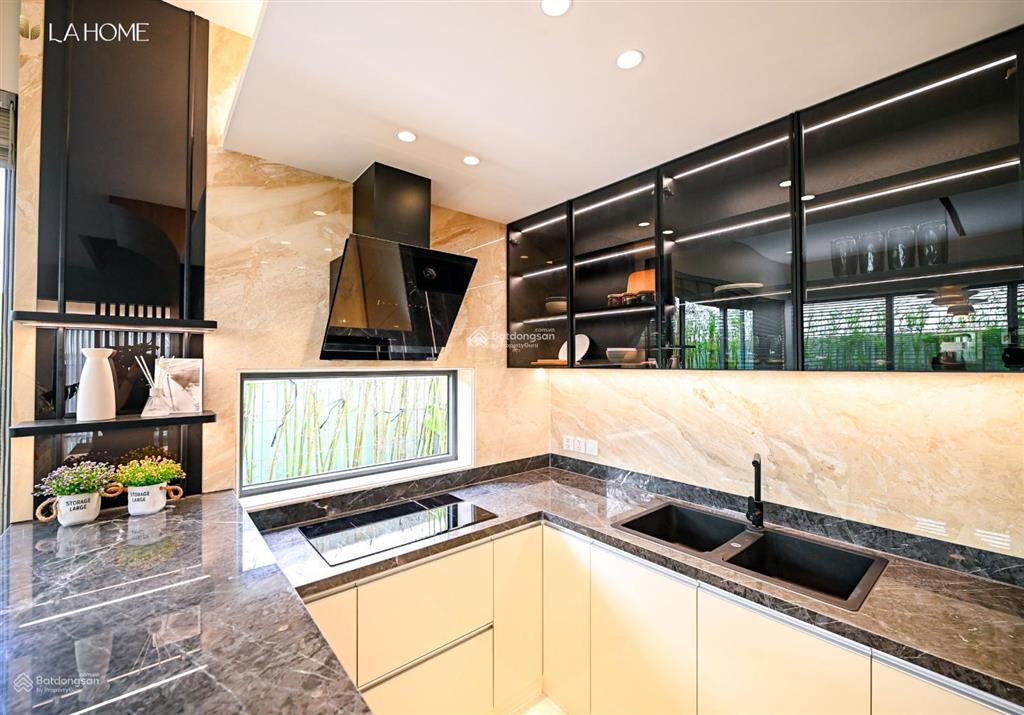 Khu đô thị sinh thái la home  biệt thự 8x17  3 lầu  giá 6tỷ5  ck lên tới 10%