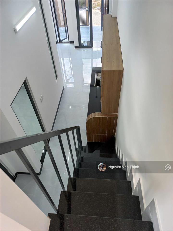 Bán nhà mới xây thôn an ninh diên an đường rộng 6m 80,9m2 chỉ 1tỷ650