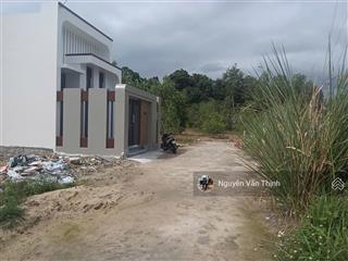 Bán nhà mới xây thôn an ninh diên an đường rộng 6m 80,9m2 chỉ 1tỷ650