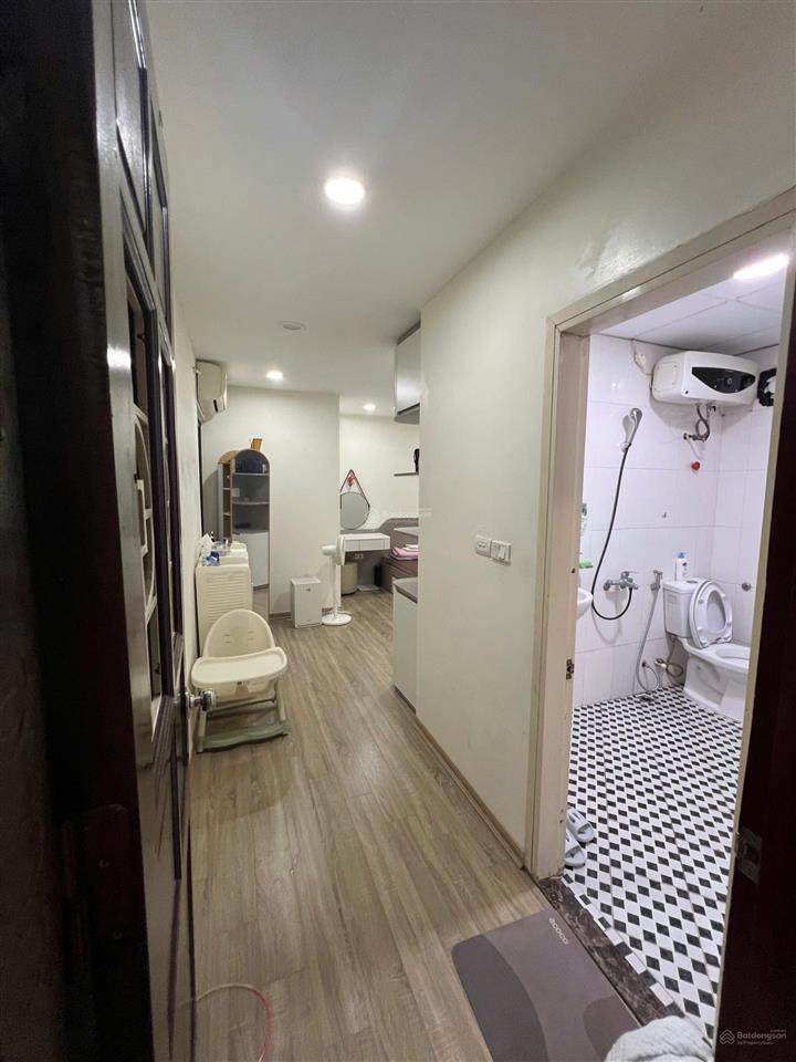 Chính chủ gửi bán căn hộ 77.1m2 2 ngủ 2vs chung cư sông nhuệ giá siêu rẻ chỉ 3.25tỷ.  0965 859 ***