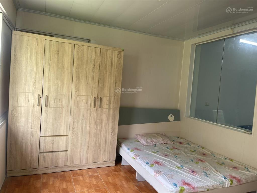 Chính chủ cần cho thuê gấp chtt tầng 4 khu 7,2 ha vĩnh phúc, ba đình