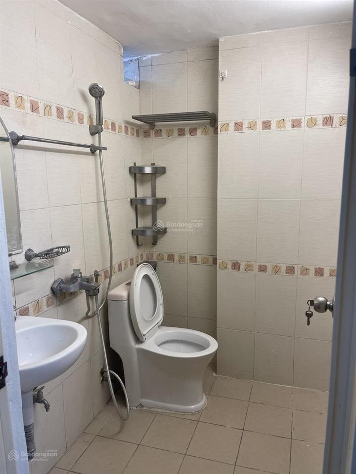 Chính chủ cần cho thuê gấp chtt tầng 4 khu 7,2 ha vĩnh phúc, ba đình