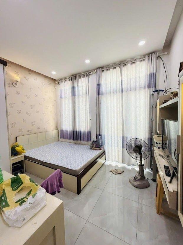 Mặt Tiền VIP Ngay Trương Sơn Khu Sân Bay Phường 4, Tân Bình, 60m2, Nhà nát. Chỉ 10.3 tỷ TL 