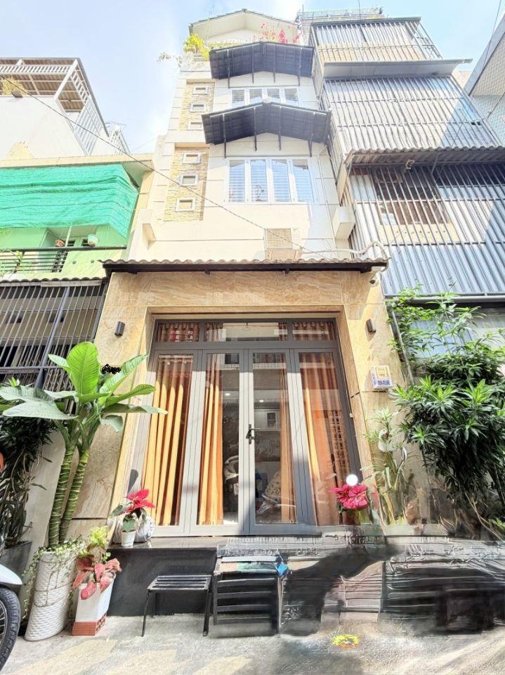 Hiếm Nhà Đẹp HXH 4m, 20m ra MT Nguyễn Hồng Đào P.14 Tân Bình, DTSD 100m2, 5tầng. Chỉ 5.2tỷ TL 