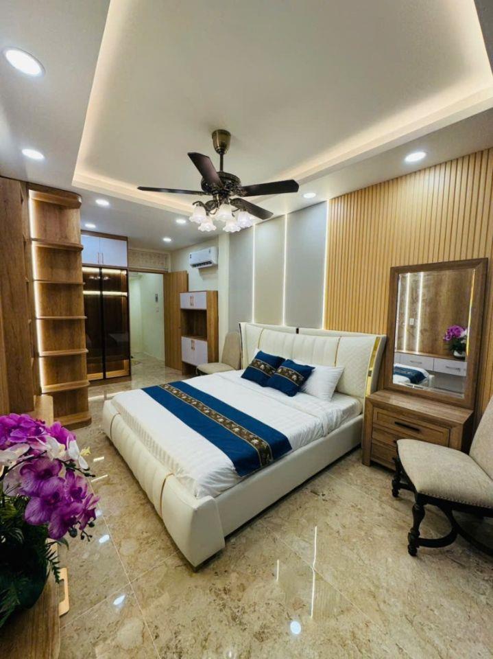 Nhà Hẻm 6m, Mới Đẹp đón Tết, Tặng Full Nội Thất Xịn, 40m2, 3PN, P.14 Tân Bình. Chỉ 5 tỷ TL