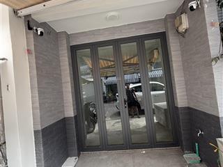 Cho thuê gấp nhà mặt phố 95 đội cung, 1,8 triệu, 30m2, 2pn, 1wc