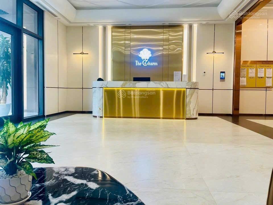 Cho thuê căn 2 ngủ the charm an hưng, miễn phí dịch vụ, có slot ô tô. giá 11tr  0397 588 ***