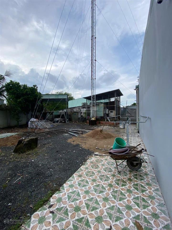 Cho thuê nhà dãy nhà trọ riêng lẻ 16 phòng
