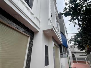 Bán nhà gần chợ hoa đằng hải, gần vườn hồng