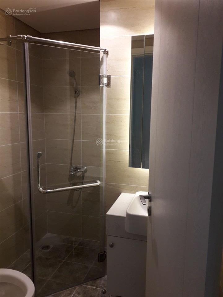 Chính chủ c2 3x15 cho thuê 1,5n đồ cơ bản giá 14tr/tháng có bếp để ở hoặc làm văn phòng 0325 643 ***