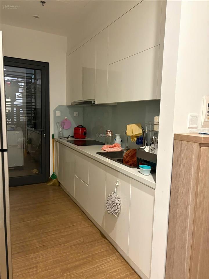 Chính chủ s3 căn 01 view thẳng hồ ban công đông nam 2pn full vào ở luôn xem nhà 24/24 0325 643 ***