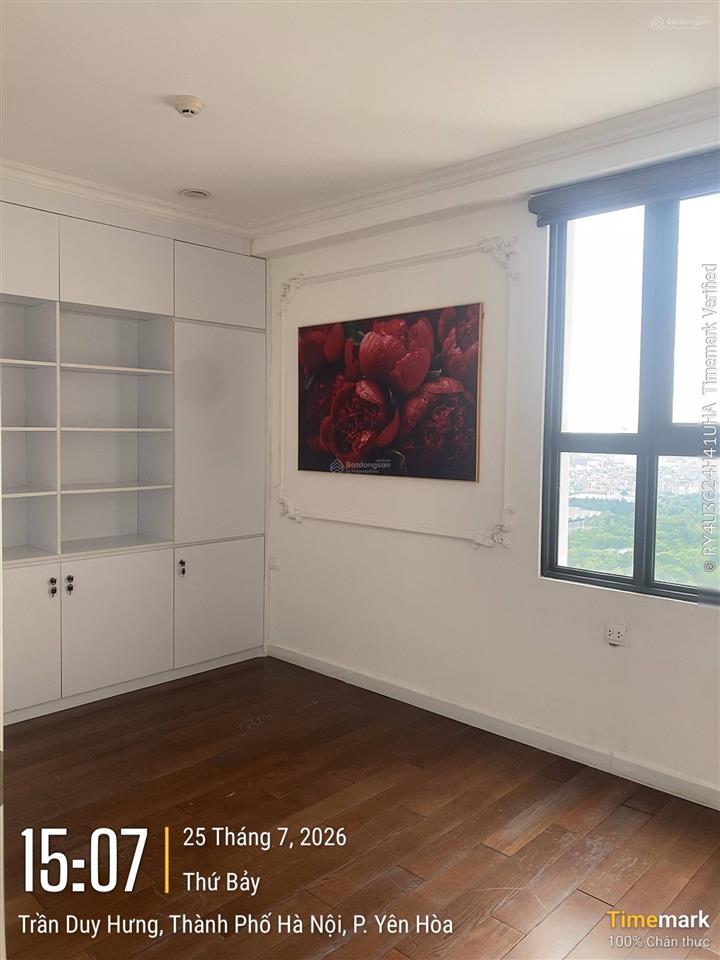 Cho thuê căn hộ 2pn1wc căn góc toà c2 đồ cơ bản có tủ bếp, giá 15tr/th có thể vào ở ngay 0325 643 ***