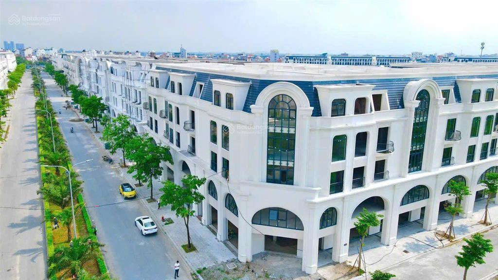 Chính chủ bán nhà liền kề phân khu thịnh vượng mặt tiền 7,5m xây 5 tầng diện tích 135m giá 27 tỷ