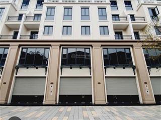 Chính chủ bán nhà liền kề đại lộ hửng đông diện tích 75m giá 12,8 tỷ