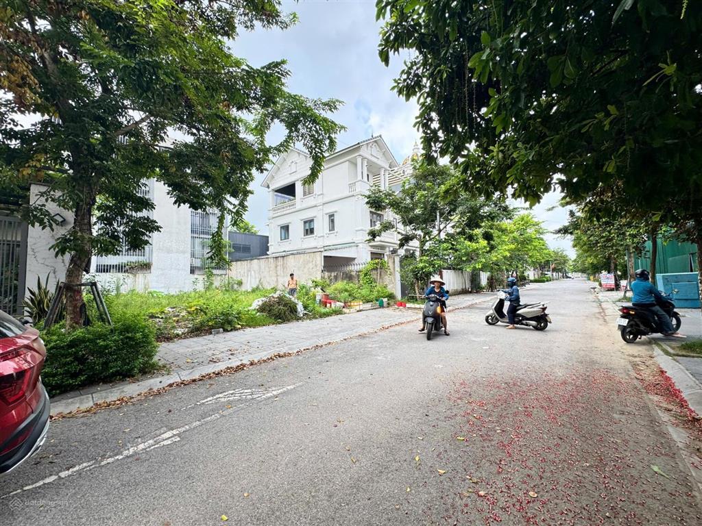 Đất nền biệt thự nguyên khê  216m2  mặt tiền 12m  ở đẹp kinh doanh tốt  giá đã điều chỉnh