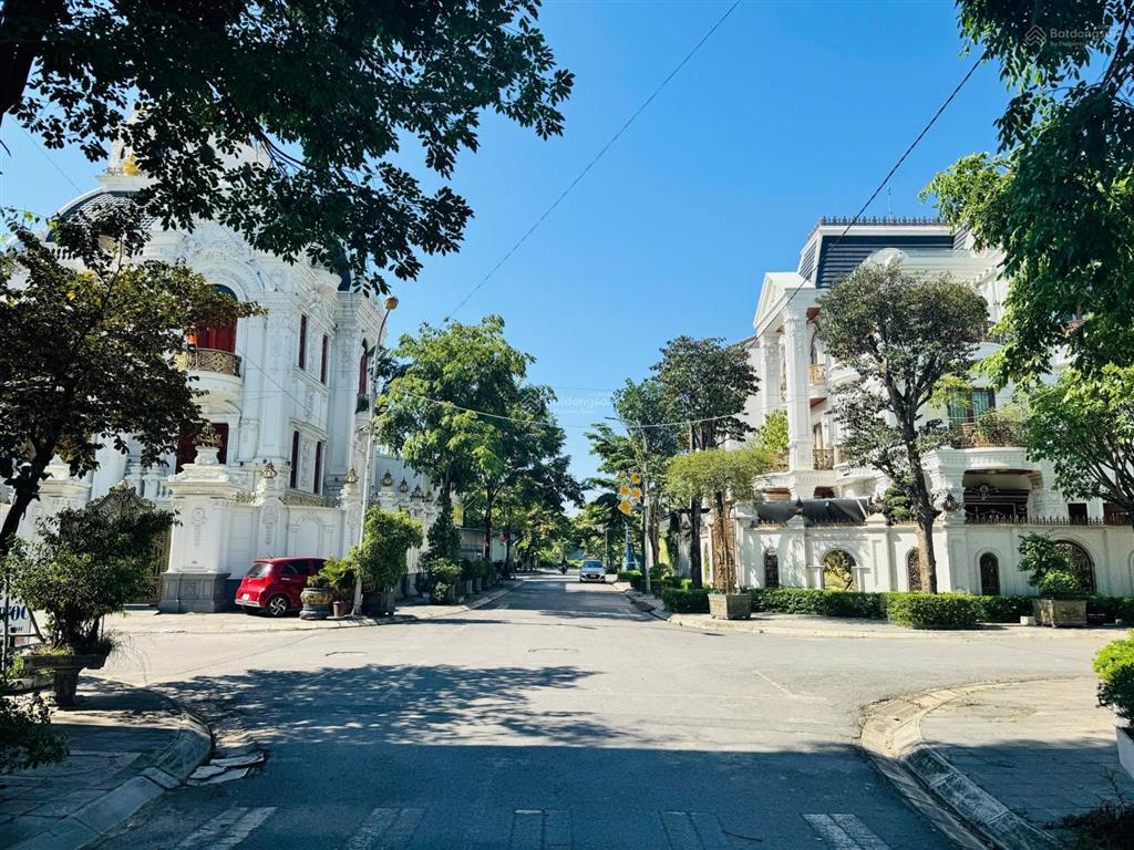 Đất nền biệt thự nguyên khê  216m2  mặt tiền 12m  ở đẹp kinh doanh tốt  giá đã điều chỉnh