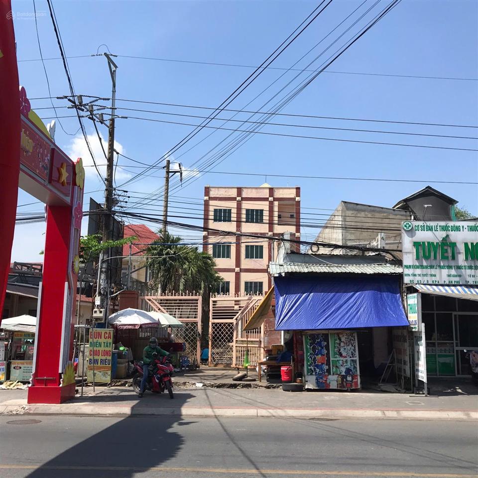 Bán toà nhà 4 lầu mặt tiền đường 22 tháng 12, phường an phú, thuận an, bình dương, ngang 10x71.25m