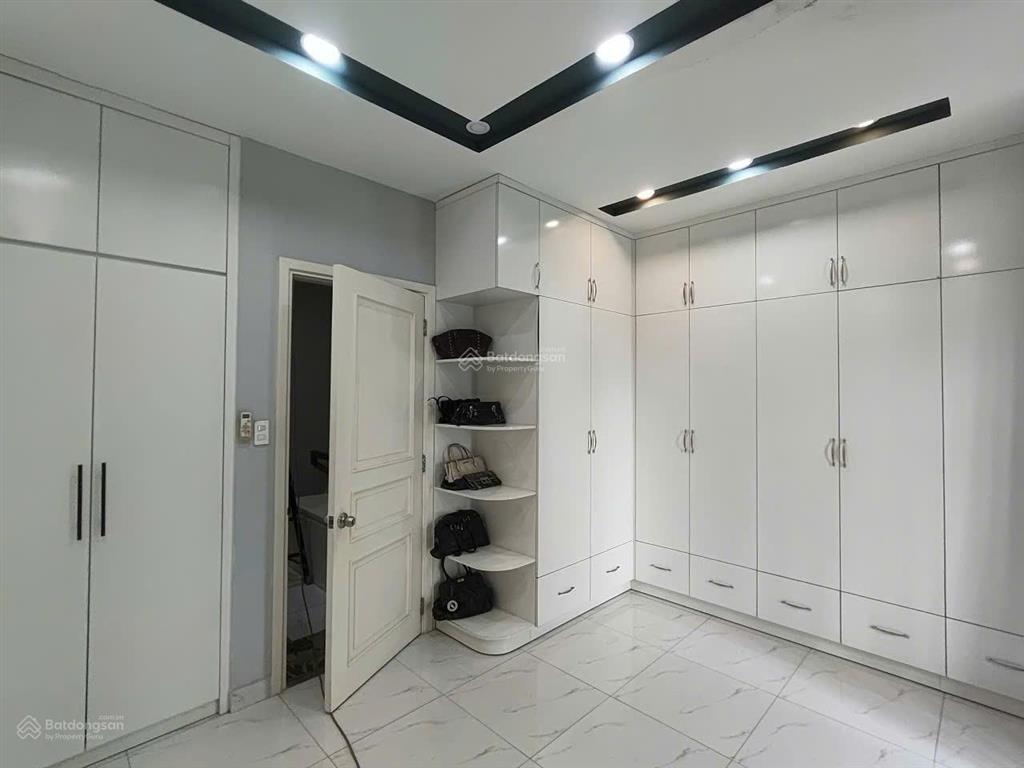 Bán nhà phố mega village khang điền đường vành đai 2  võ chí công, dân cư hiện hữu, dân trí