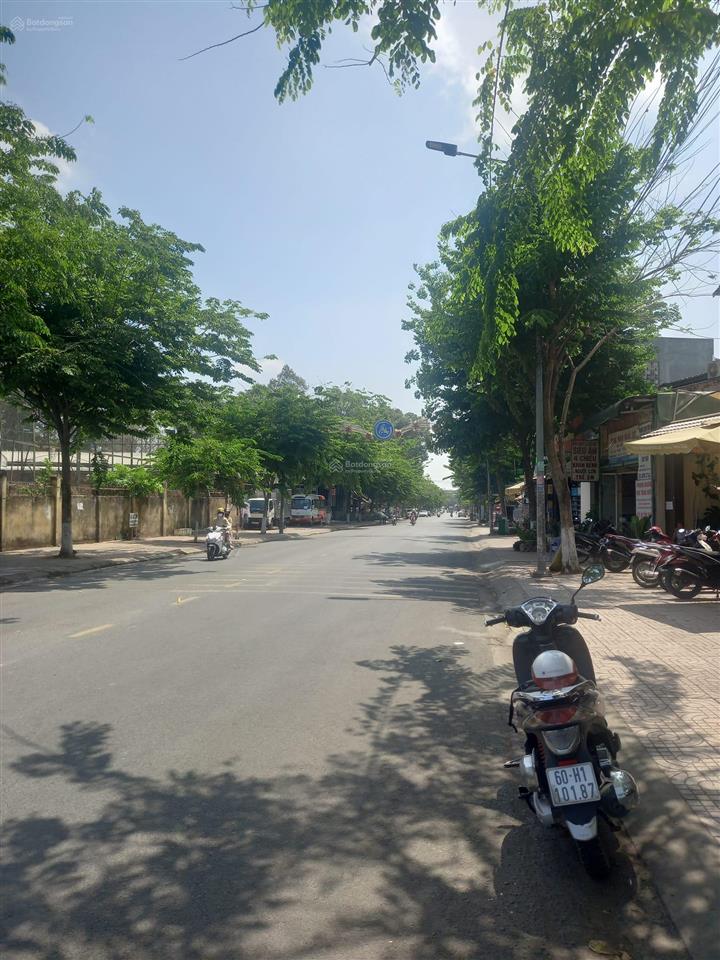 Bán đất mt phan văn hớn, 15,2 tỷ, 220 m2, shr, vay ngân hàng.