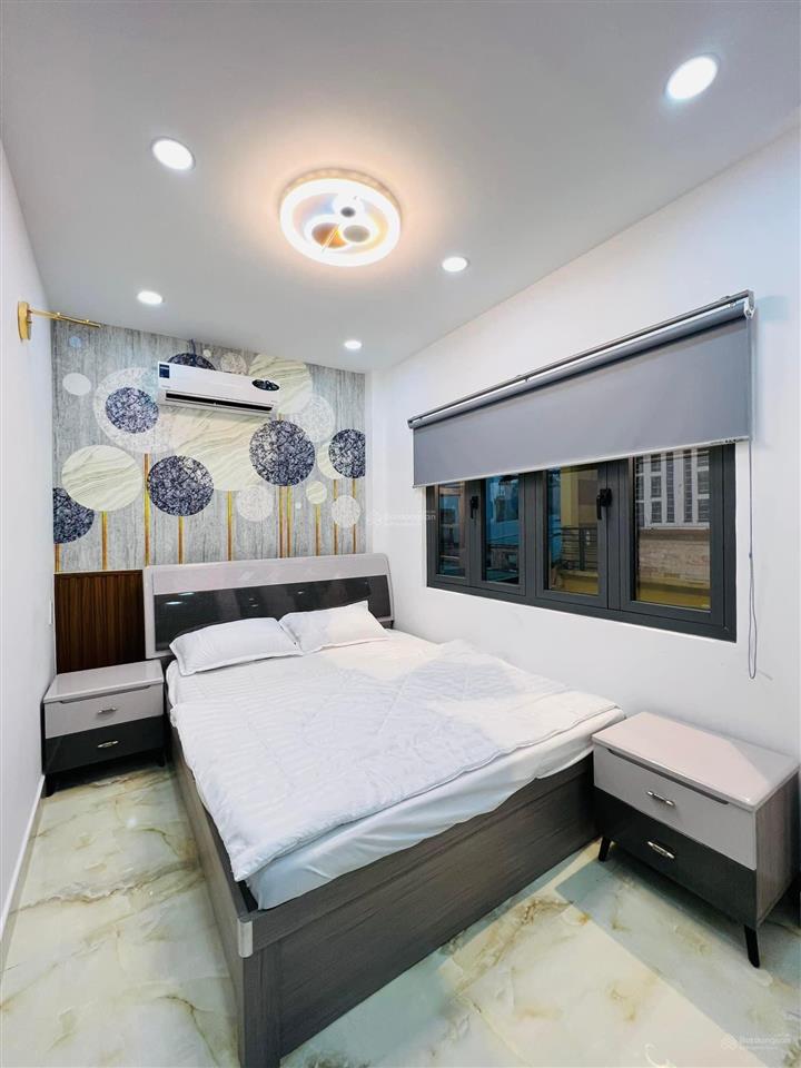 Nhà 4x11m, 2pn, 2 toilet, 1 phòng thờ, giá 1,7 tỷ. quận bình tân